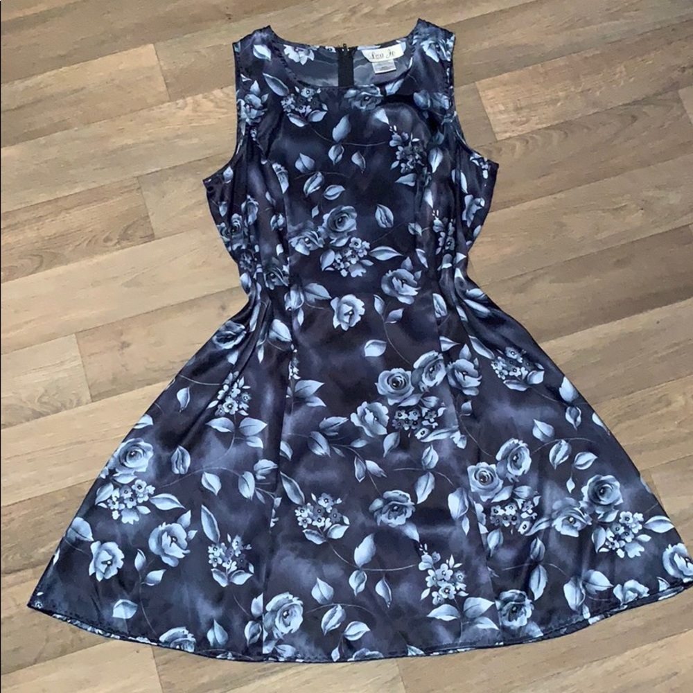 Blue dress
